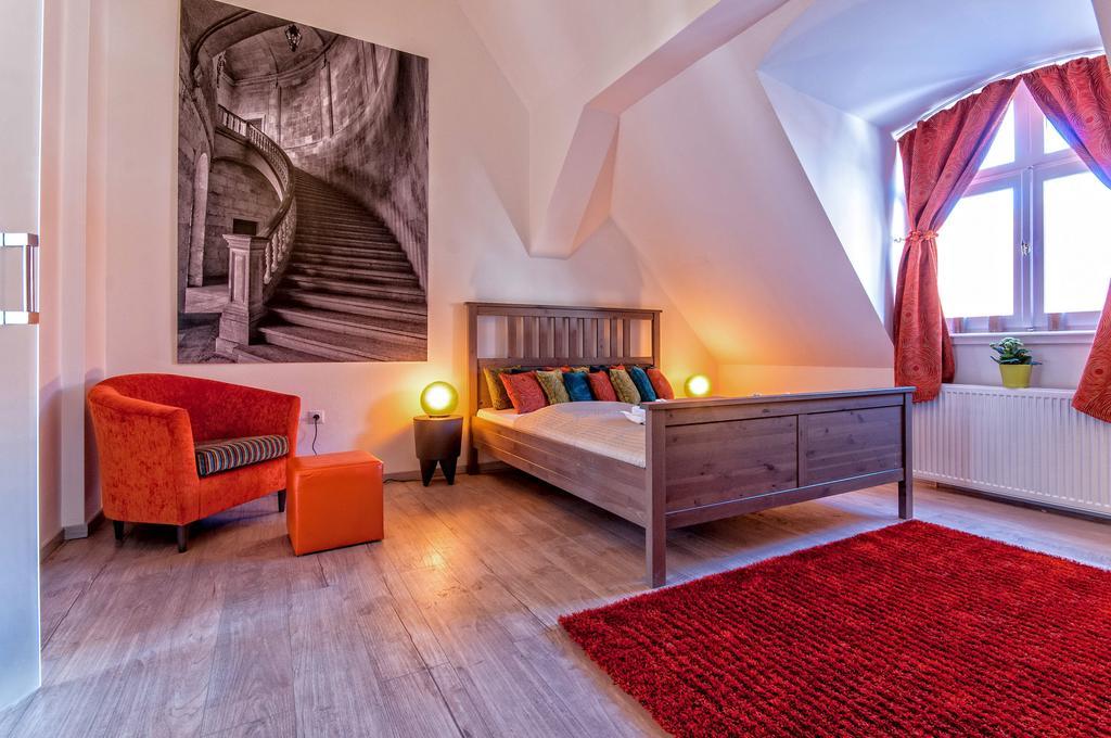 Capital 2 Apartment *